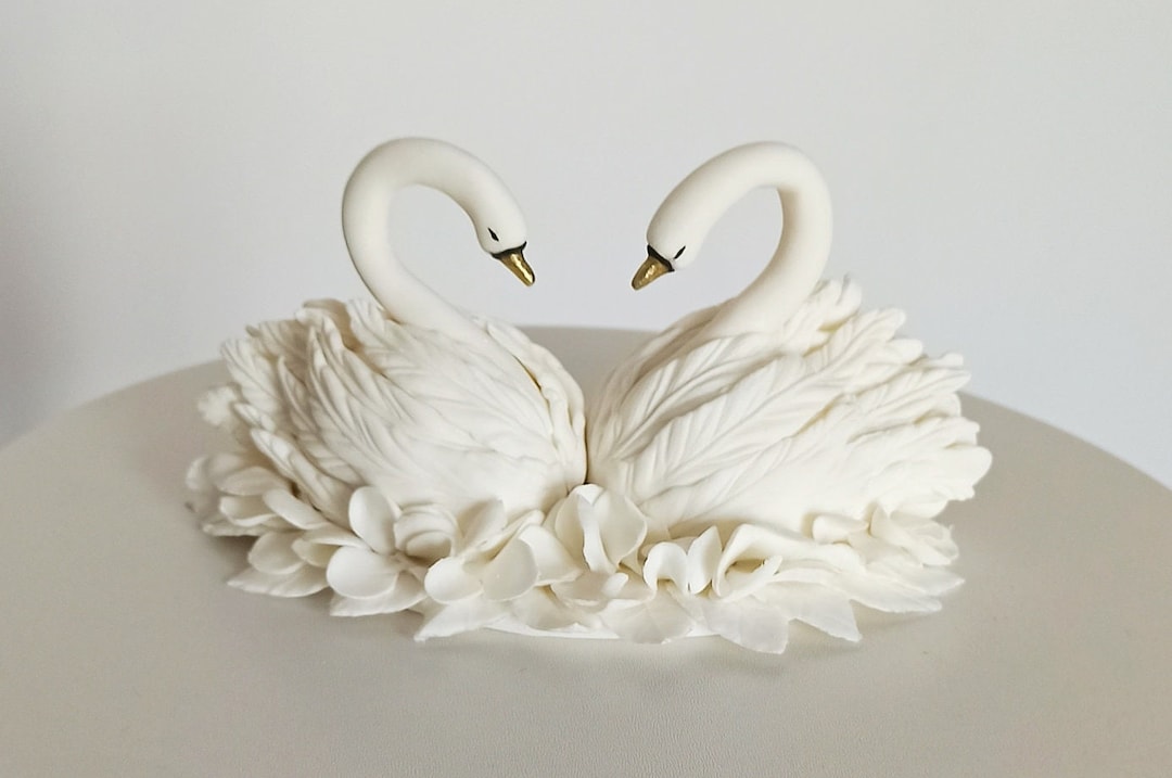 Topper for wedding Wedding Swans pastetopper handmade swans Wedding cake Swans Pair of swans