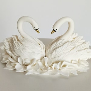 Topper for wedding Wedding Swans  pastetopper handmade swans Wedding cake Swans Pair of swans