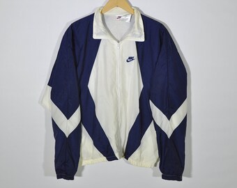 nike spray jacket