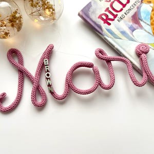 Decoración con nombre y apellido completo - Letrero acrílico personalizado con letras pequeñas - Colgante personalizado para habitación de bebé - Monograma del apellido del niño para colgar