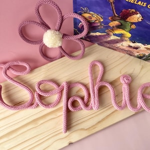 Arte de pared con nombre de alambre tejido - Nombre personalizado para guardería - Decoración con letras para sala de juegos de niñas - Colgante personalizado para habitación de bebé - Letrero grande para puerta en 3D
