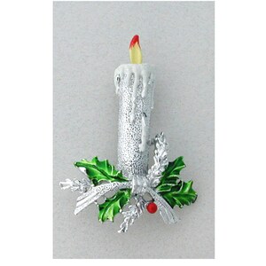 Gerry&#39;s Silvertone Enameled Christmas Candle Brooch/Pin