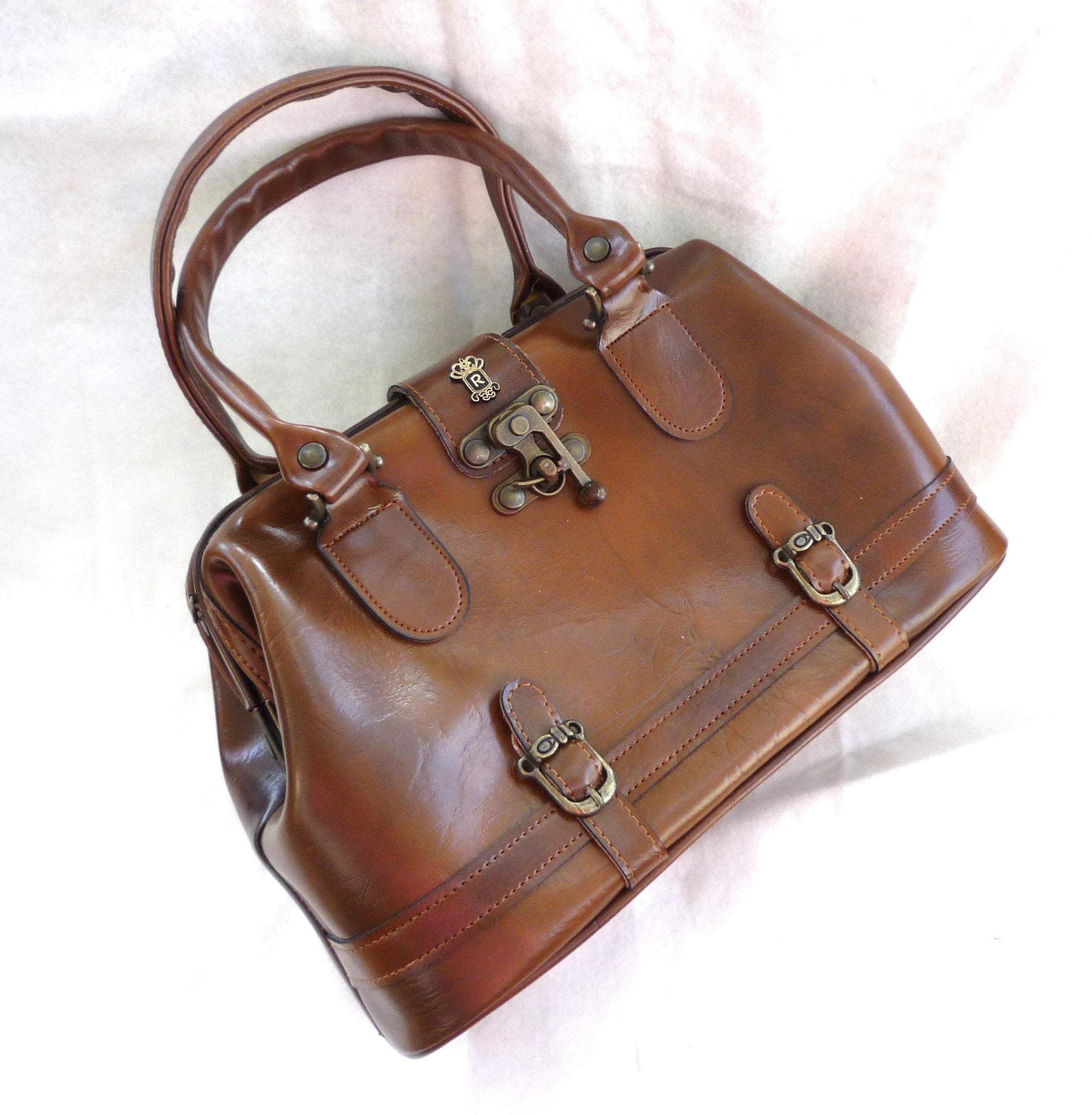 【PORTERNA】Resti Big Shoulder Bag IMG_8323.jpg?v=1711469991&