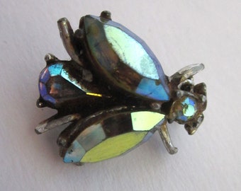 Circa 1960s Dodds Aurora Borealis Rhinestone Fly Brooch/Pin