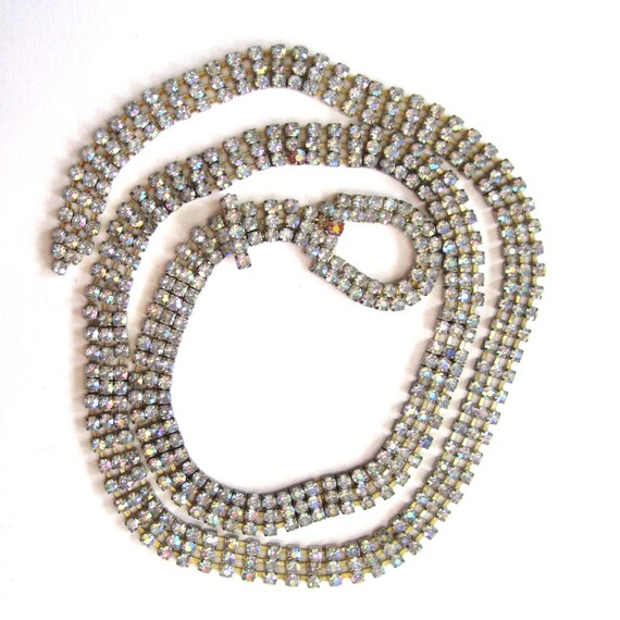 Circa 1970s Rhinestone Aurora Borealis Rhinestone
