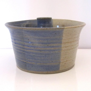 Molde para bizcocho Bundt de cerámica hecho a mano