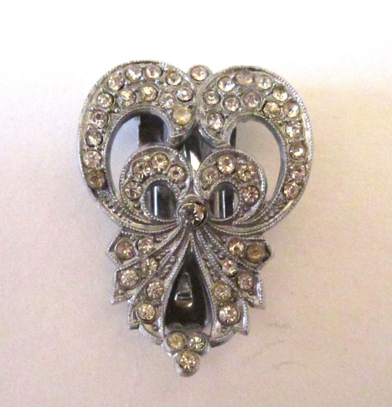 Circa 1930s Pave Set Rhinestone Dress Clip