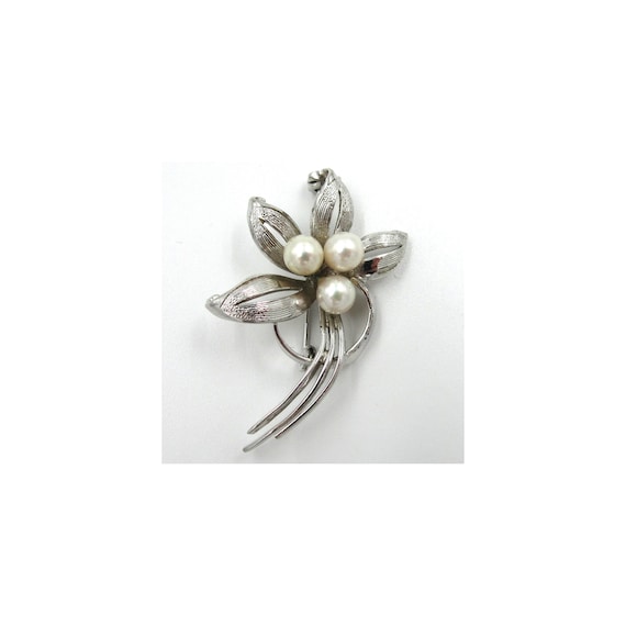 Circa 1950s Sterling Silver Cultured Pearl Brooch… - image 1
