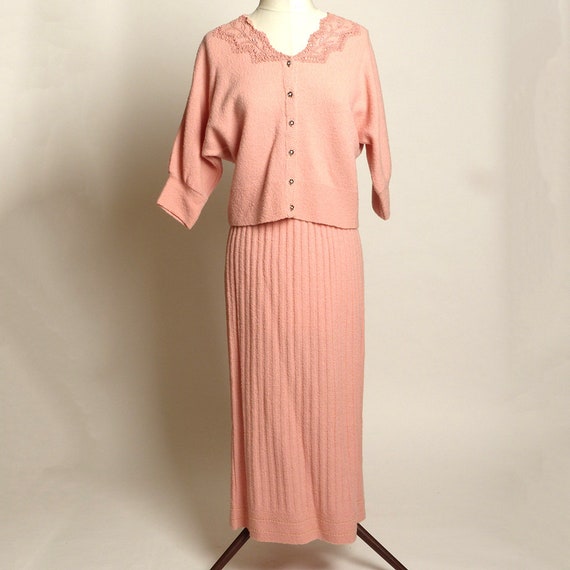 Circa 1950s Jernat Pale Pink Wool Sweater/Skirt Se