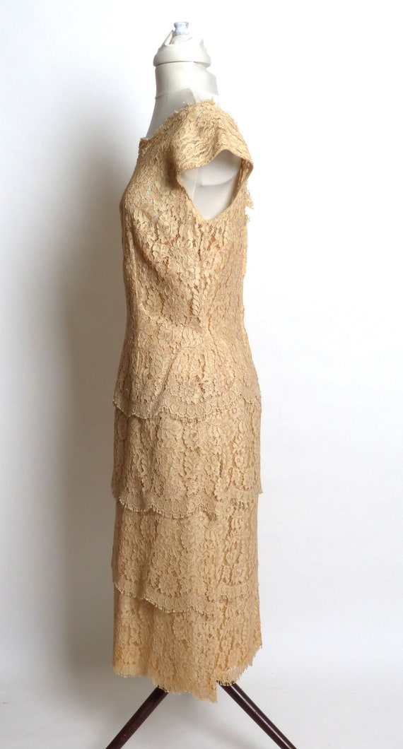 Circa 1950s Beige Lace Tiered Dress - image 3