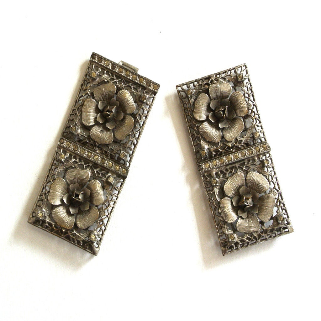 RESERVED: Art Deco Silver Metal Floral Filigree Belt Buckle  display picture 2
