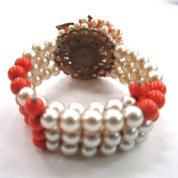 Circa 1950s Faux Pearl and Faux Coral Bead Wired … - image 6