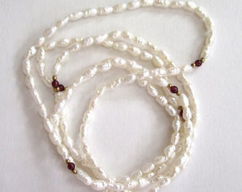 Circa 1980s Rice Pearl and Garnet Long Lariat Necklace