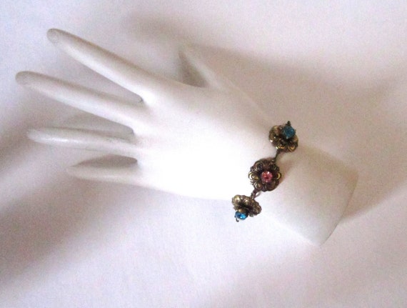 Circa 1940s Floral Pastel Rhinestone Link Bracelet - image 2