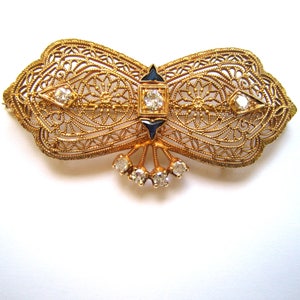 Edwardian 14K Filigree Yellow Gold, Diamond and Sapphire Brooch/Pin