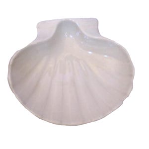 Circa 1960 Vintage Cream Colored Hall Pottery Shell Dish/Trinket Dish