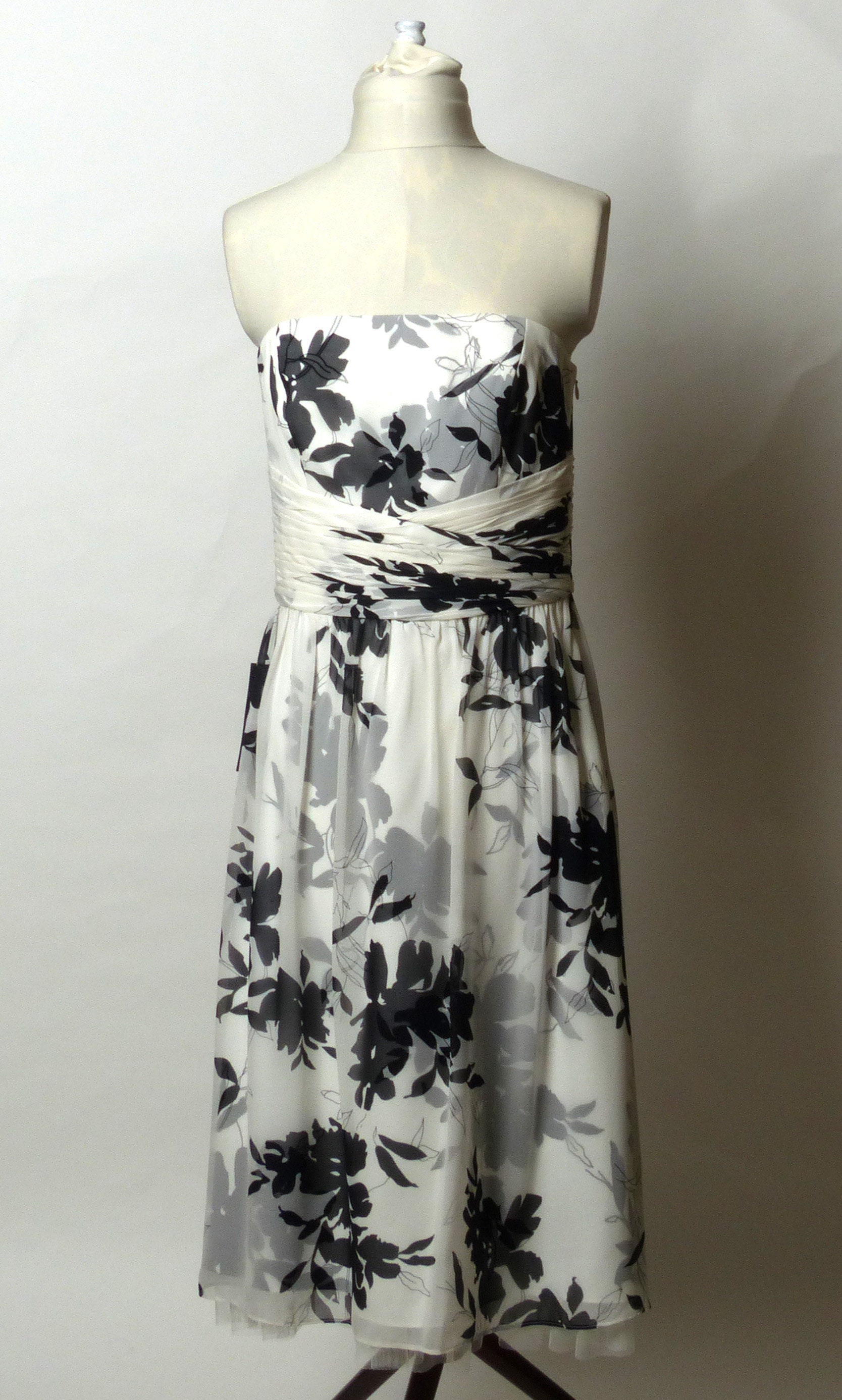 ann taylor black and white dress Black and White Zebra Print Sheath Dress