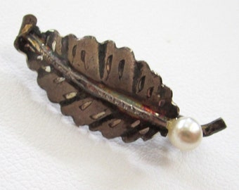Sterling Silver Cultured Pearl Leaf Brooch/Pin