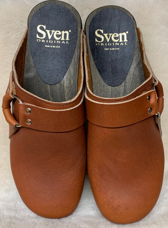 Sven Wide Biker Strap Clogs, Cocoa Low Base, #208-13 Bourbon  display picture 1
