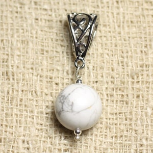 Semi precious stone pendant - Howlite 12mm