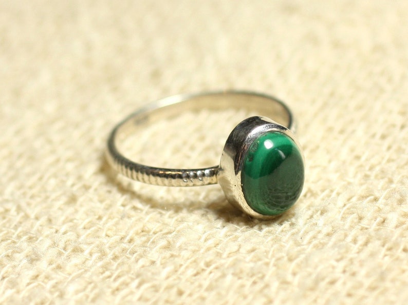 N225 Bague Argent 925 et Pierre semi précieuse Malachite Ovale 9x7mm image 1