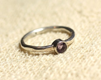 N225 - 925 Silver Ring and Semi Precious Stone - Faceted Amethyst 4mm