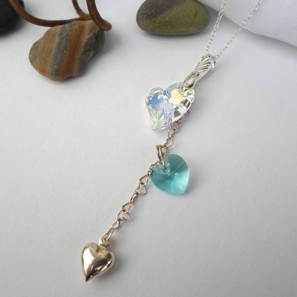 Collier coeur bleu aqua et argent - chaîne en argent massif 925 avec pendentif cœurs d'argent et cristal swarovski