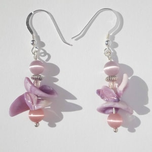 Silver hook earrings with shells in pink and purple tones