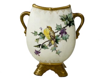 Antike Limoges, Französische handgemalte Porzellanvase mit zwei Henkeln, 19.