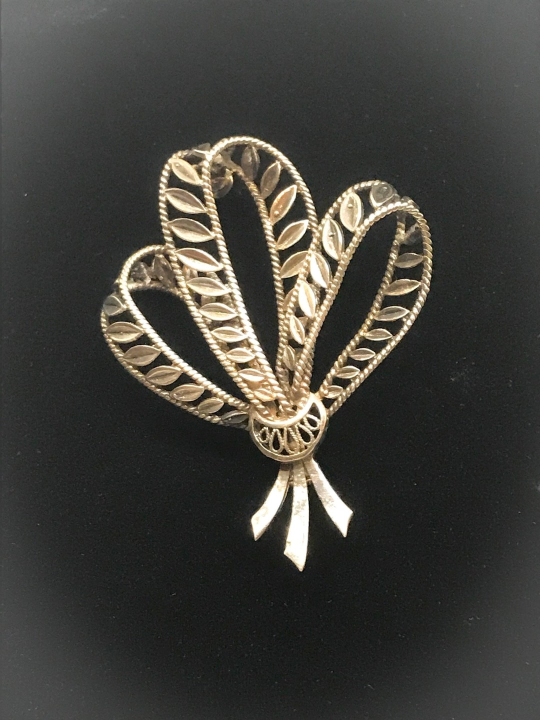 Vintage European 800 Silver Filigree Ribbon Brooch, Fleur De Lis Style ...