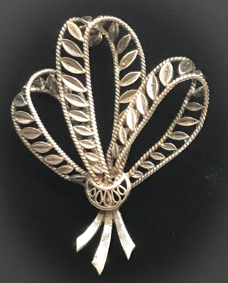 Vintage European 800 Silver Filigree Ribbon Brooch, Fleur De Lis Style ...