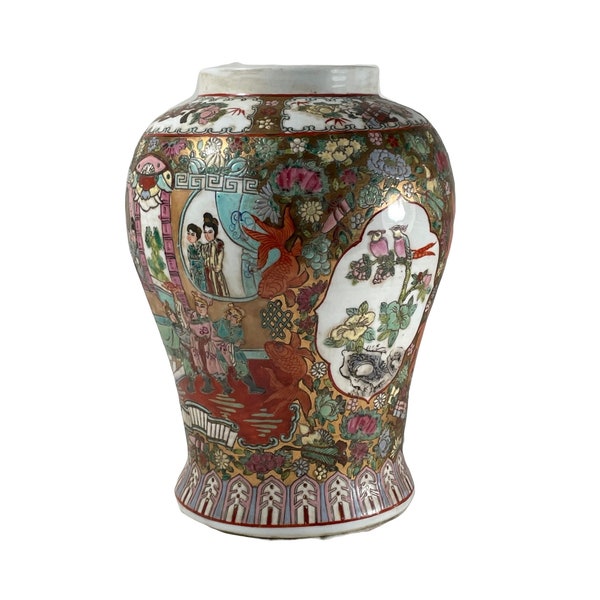 Large Antique Famille Rose Chinese Porcelain Ginger Jar Baluster Vase, 1920s Export China.