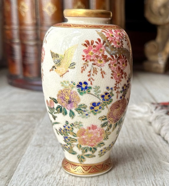 Antique Japanese Pottery Meiji Period Diminutive Satsuma Baluster