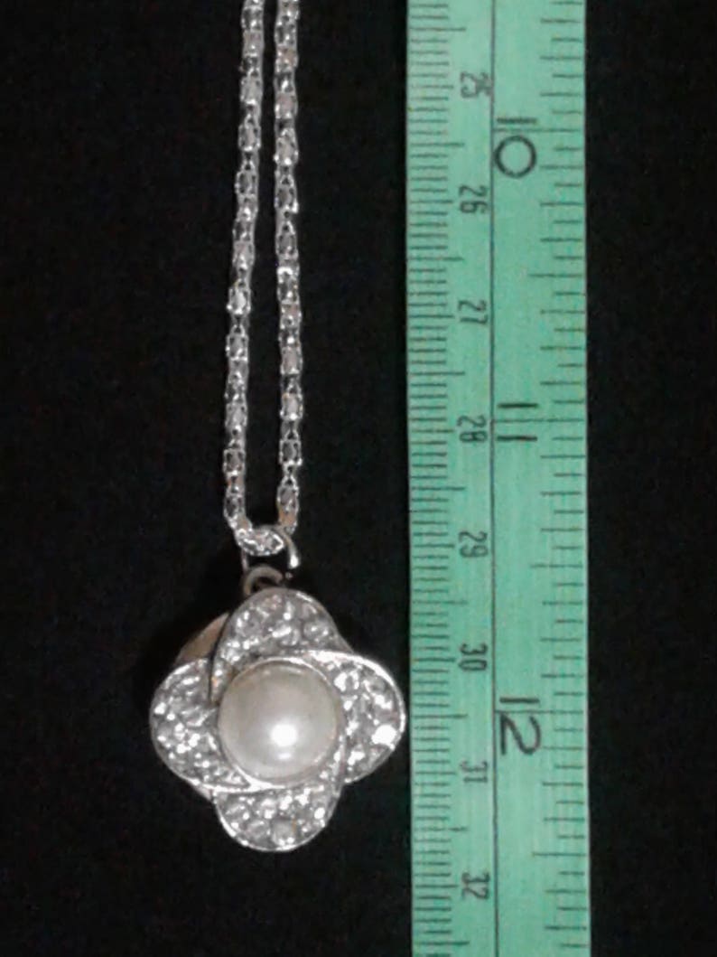 Interchangeable Snap Chunk Charm on a Silver Plated Necklace with a Lobster Claw Clasp