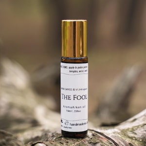 AromaArcana “The Fool” – Tarot Inspired Botanical Perfume (Major Arcana 0)