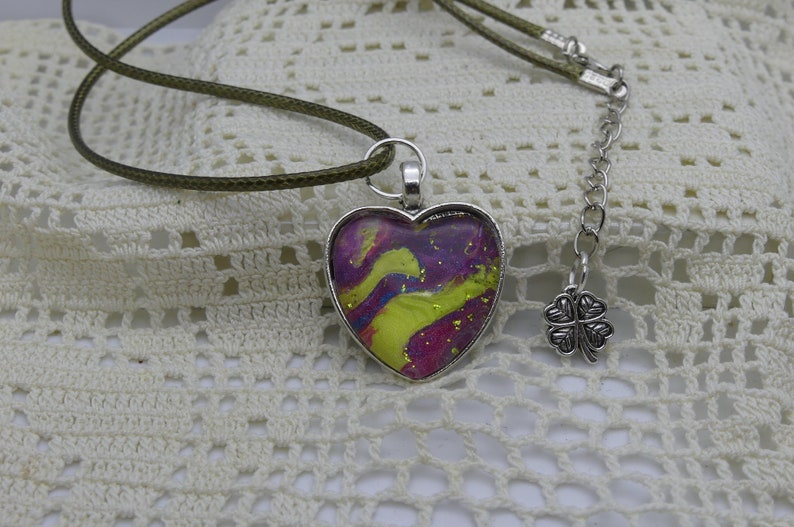 Necklace Acrylic Pour Summertime Series Heart Pendant Six Beauties