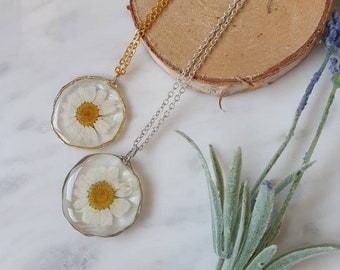 Real daisy necklace pressed flower floral April birth gift daisies gold silver jewellery gift for her birthday valentines mothers day in box
