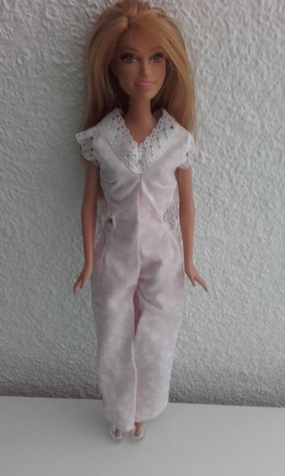 barbie pink outfit