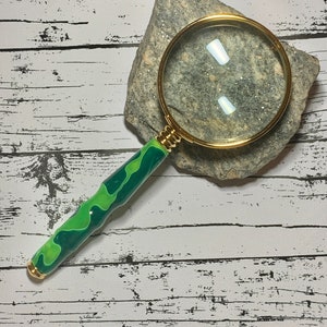 Handcrafted resin Magnifying  glass