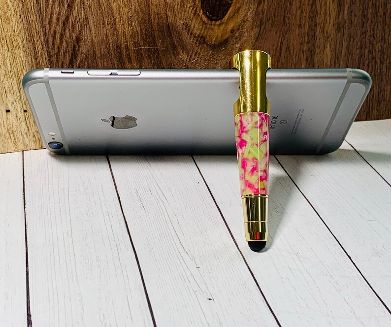 Resin cellphone holder with stylus