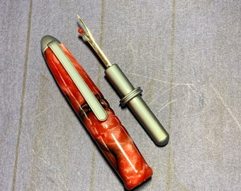 Seam ripper with shirt clip