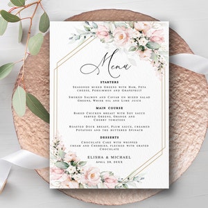 Plantilla de tarjeta de menú floral Tarjeta de menú de boda con flores rosas Menú personalizable imprimible Cena de ensayo Descargar Editar con Templett PIRGFG18