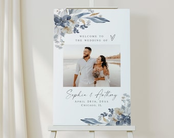 Modèle personnalisable de plaque de bienvenue de mariage bleu poudré avec photo Affiche florale de réception - Télécharger wfdb-f3