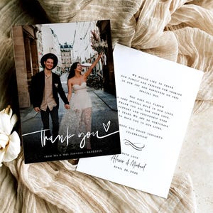 Plantilla de tarjeta de agradecimiento con foto Carta de agradecimiento de boda Tarjeta de agradecimiento imprimible con foto Nota de agradecimiento Descargar Templett FThf-L7