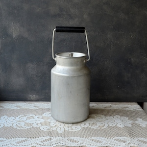 Aluminum milk can Milk canister Milk churn Cream can Rustic flower vase Milk pail farmhouse kitchen Patio garden decor