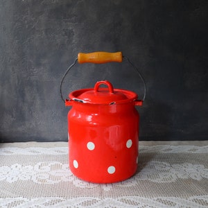 Polka dot metal milk can Enamel milk container canister Rustic flower vase Milk jug pail Retro kitchenware Rustic farmhouse Country cottage