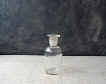 Botella pequeña de vidrio transparente con tapa, frasco de farmacia médica, botella de exhibición, decoración de laboratorio científico