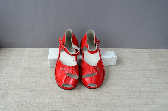 Red open toe leather sandals toddler shoes Girls … - image 2