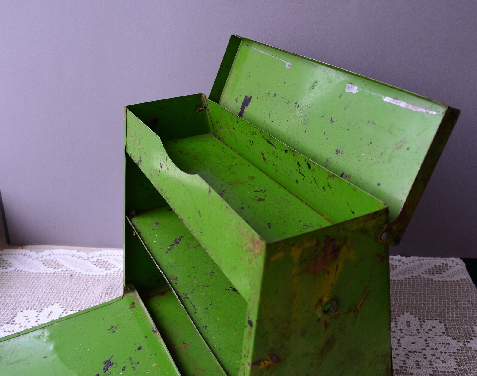 Caja de almacenamiento de metal viejo óxido Caja de | Etsy