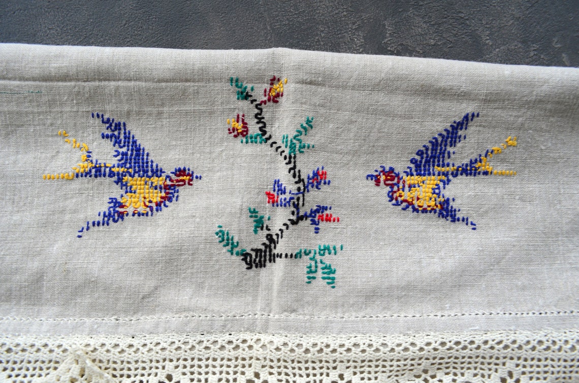 Lange Leinen Tischläufer gehäkelt trim bestickt floral Tisch | Etsy